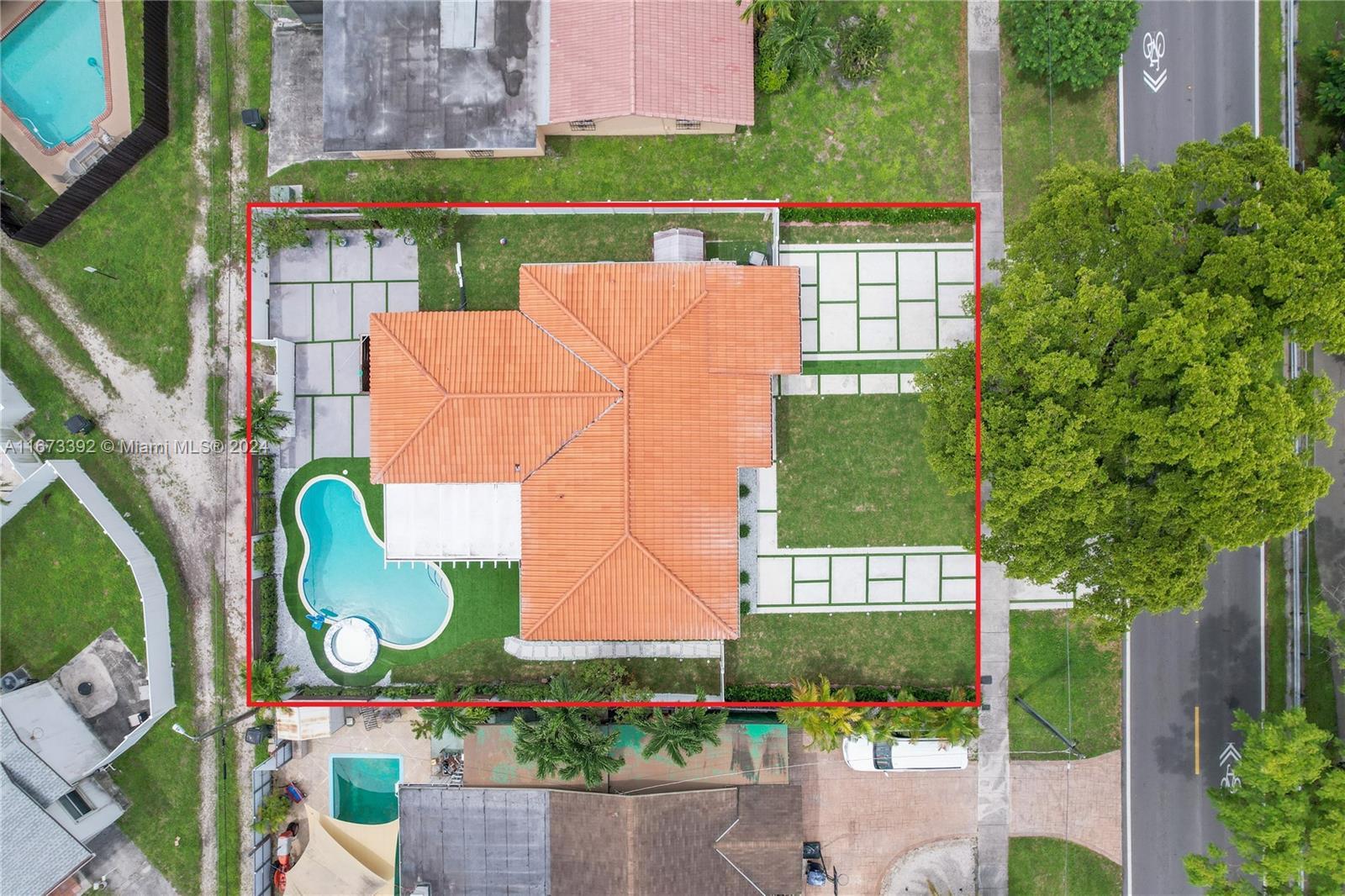 1040 N Royal Poinciana Blvd, Miami Springs FL 33166 photo 2