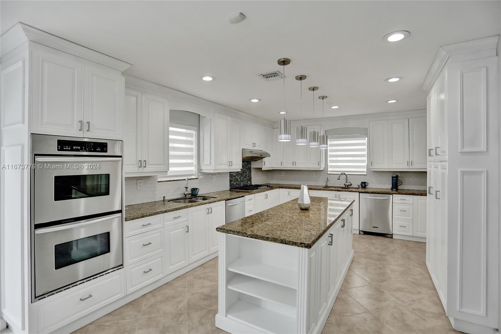 1310 NE 174th St, North Miami Beach FL 33162 photo 5