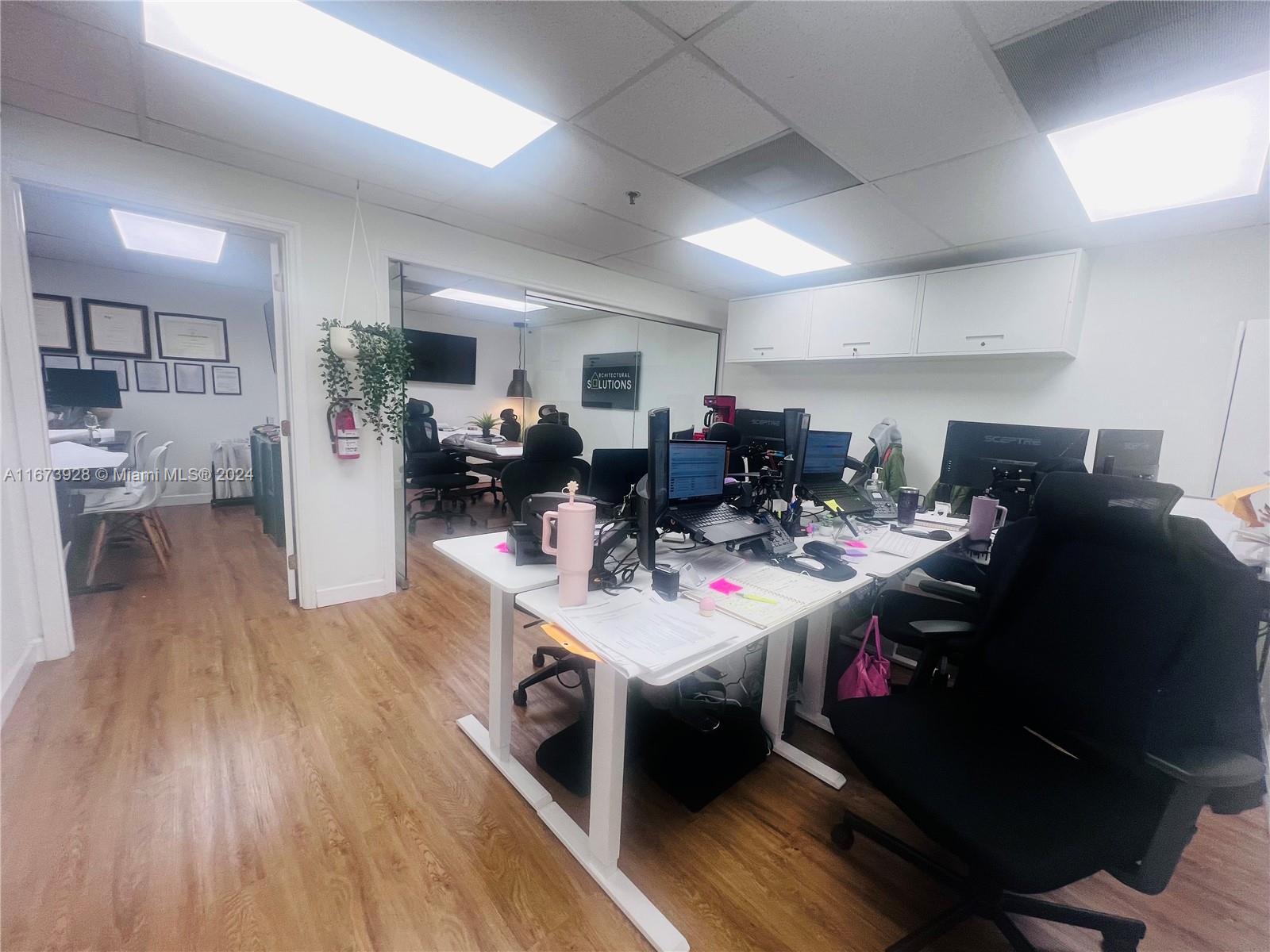 7500 NW 25th St # 254, Miami FL 33122 photo 2