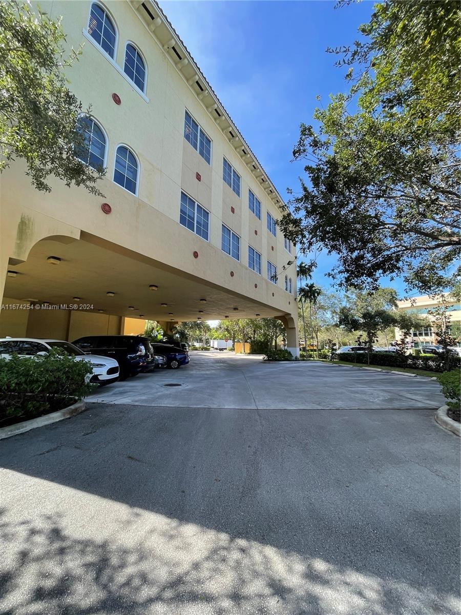 1655 N Commerce Pkwy, Weston FL 33326 photo 2