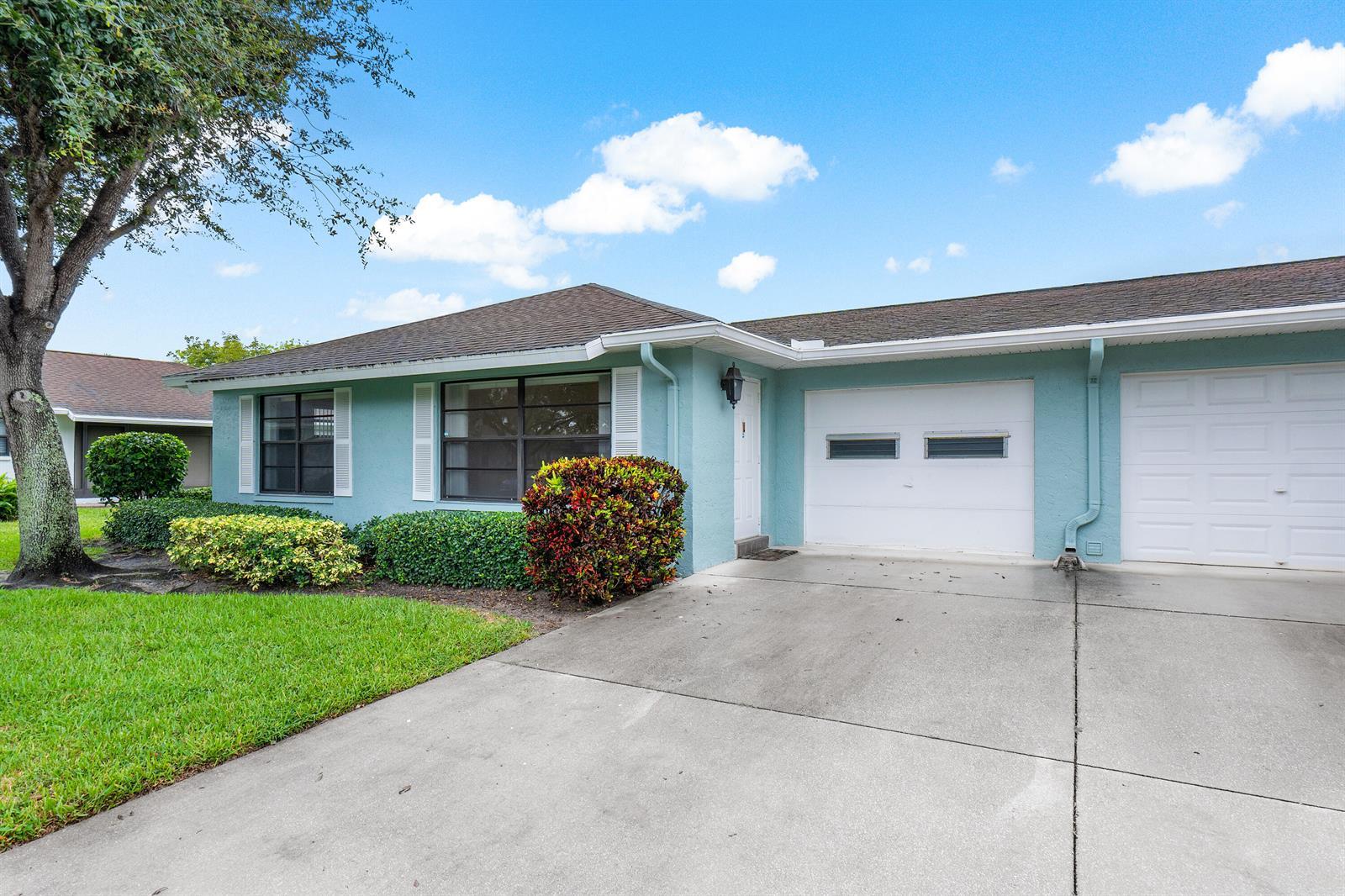 4360 Eucalyptus Tree Court # A, Boynton Beach FL 33436 photo 2