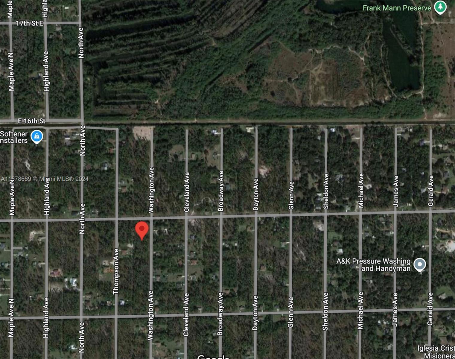 1419 Washington Ave, Lehigh Acres FL 33872 photo 4