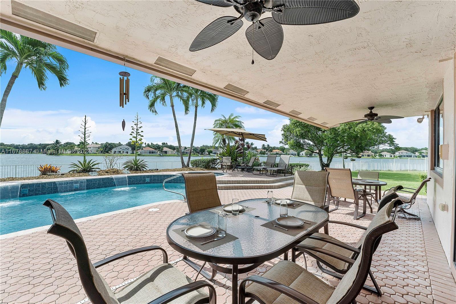 10864 Richmond Pl, Cooper City FL 33026 photo 2