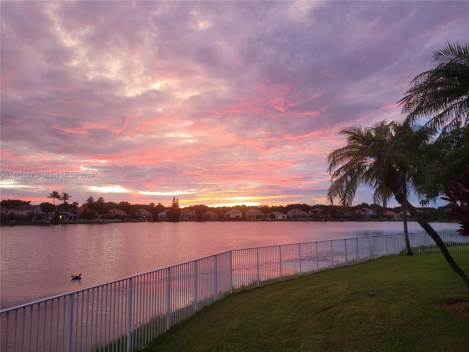 10864 Richmond Pl, Cooper City FL 33026 photo 3