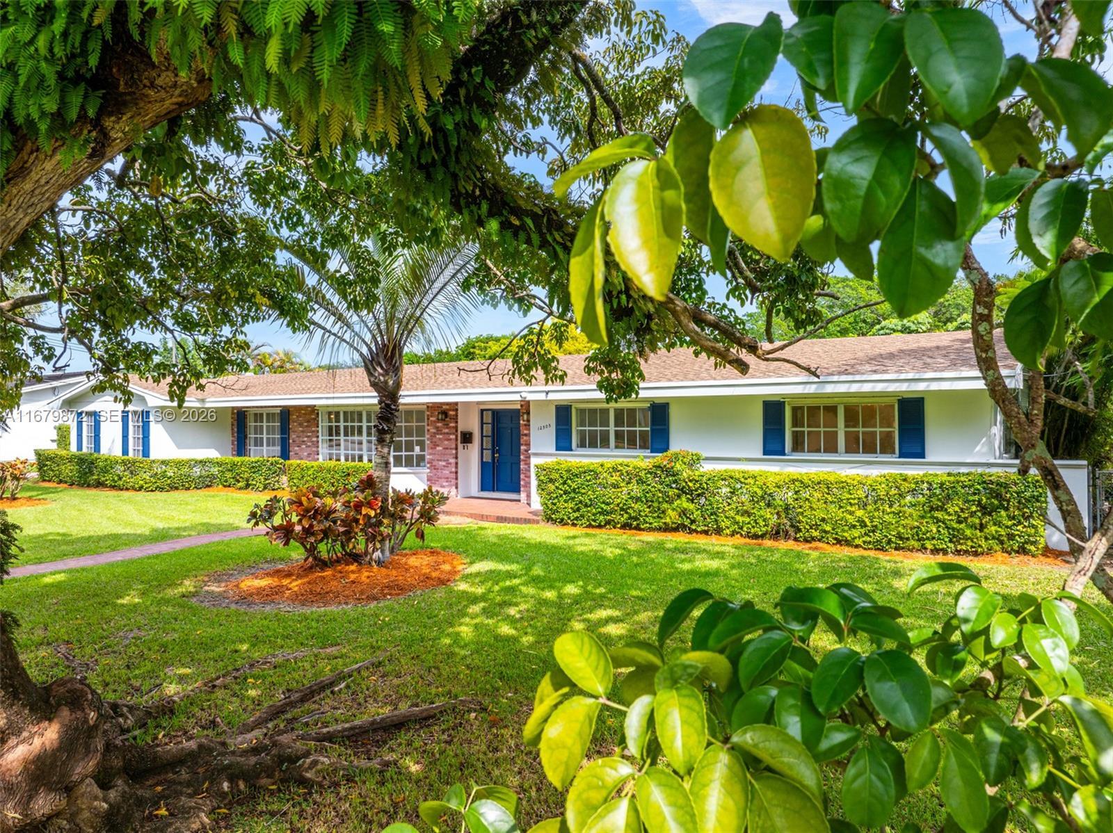 12505 SW 71st Ave, Pinecrest FL 33156 photo 2