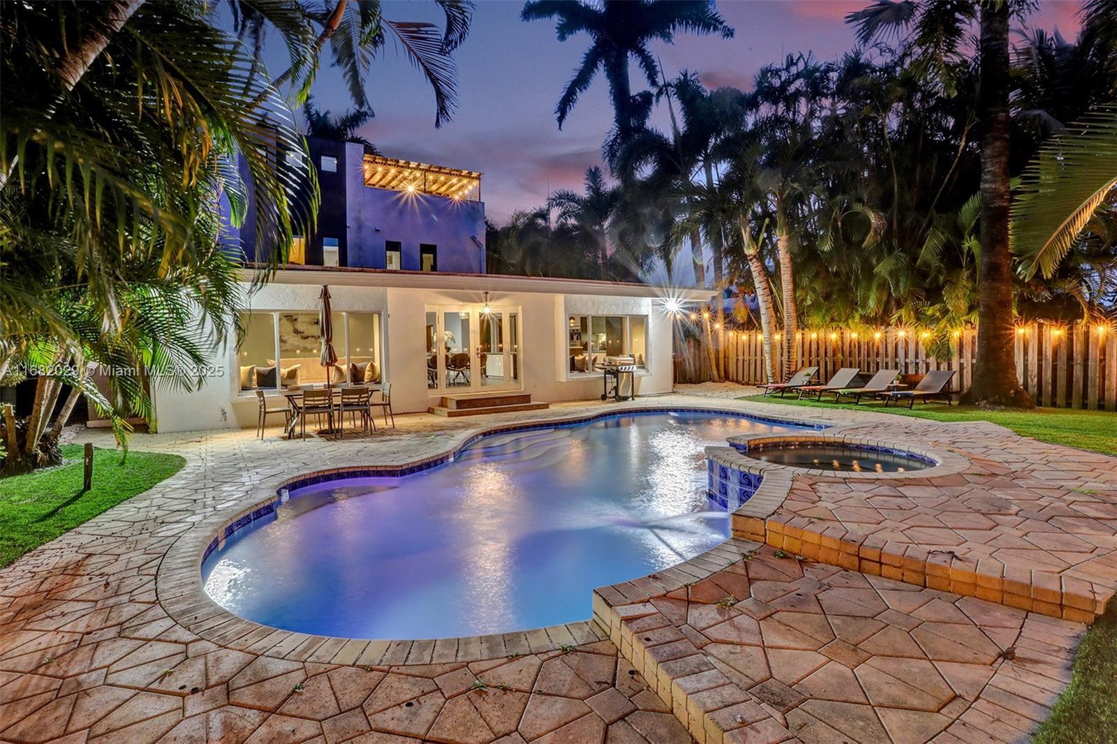 1523 Grant St, Hollywood FL 33020 photo 5