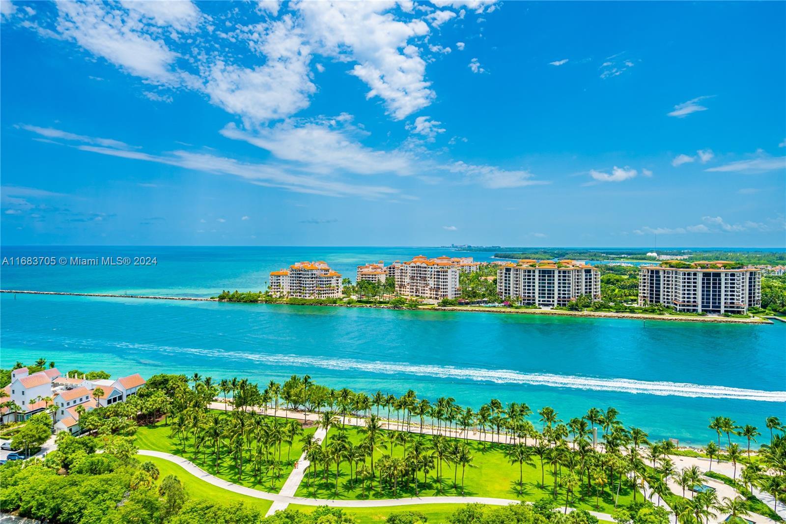 300 S Pointe Dr # 2102, Miami Beach FL 33139 photo 2