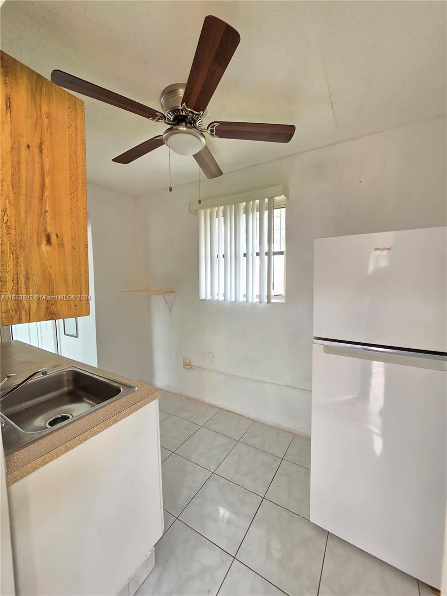 720 E 47th St # 3, Hialeah FL 33013 photo 2
