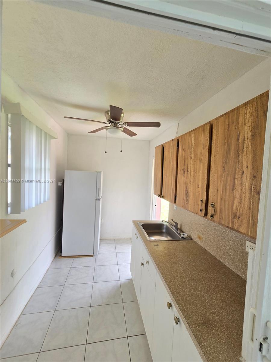 720 E 47th St # 3, Hialeah FL 33013 photo 4