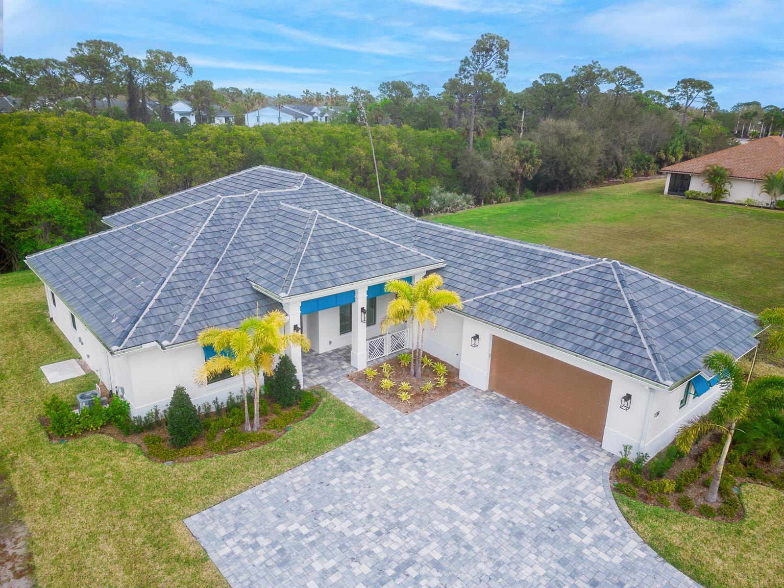 138 SE Via Lago Garda, Port St. Lucie FL 34952 photo 2