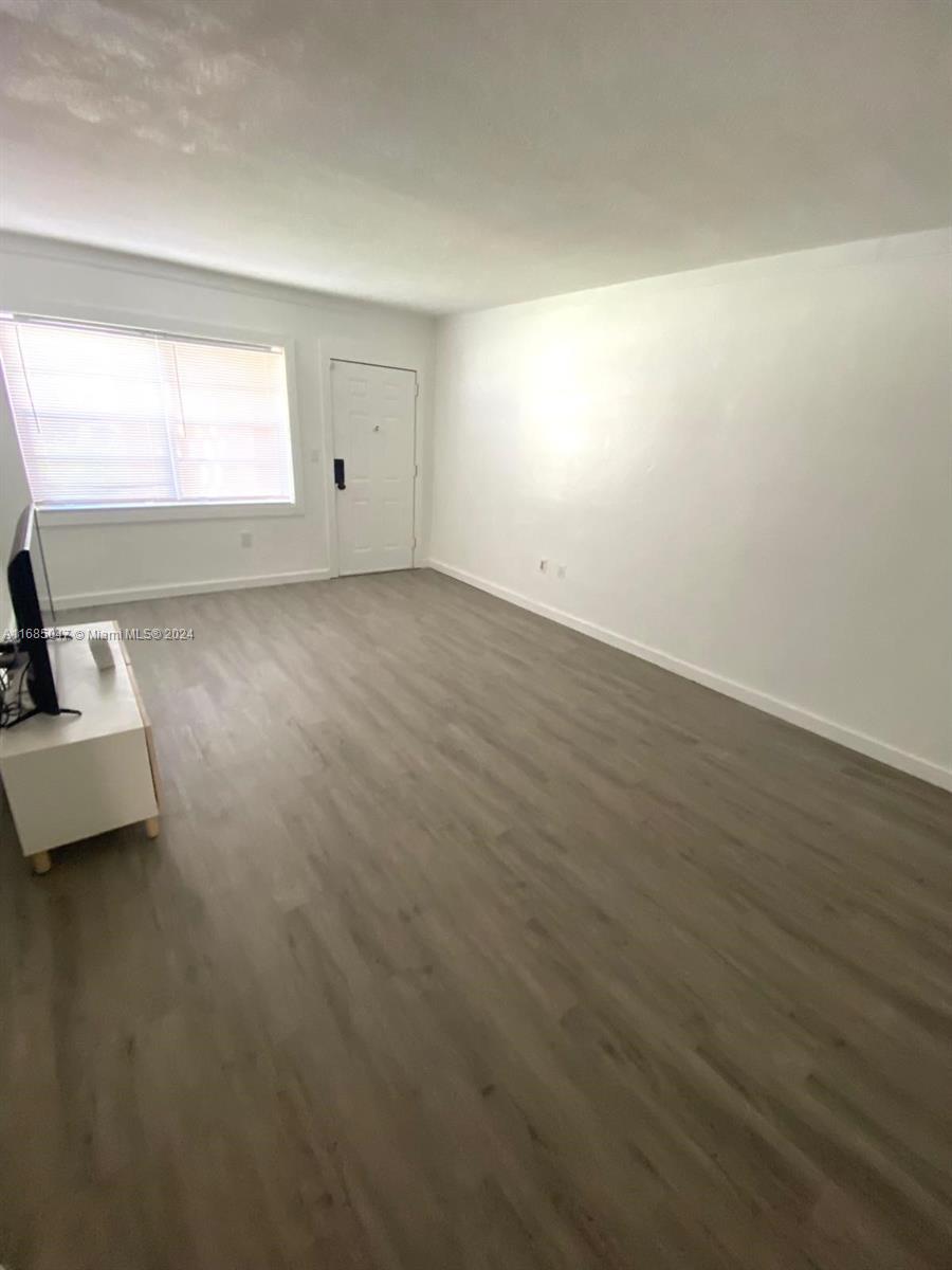 3670 SW 10th St # 2, Miami FL 33135 photo 2