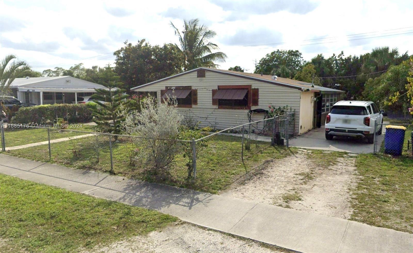 15236 SW Indian Mound Dr, Indian Town FL 34956 photo 2