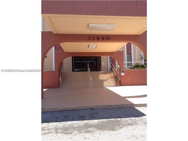 11880 SW 40th St, Miami FL 33175 photo 3