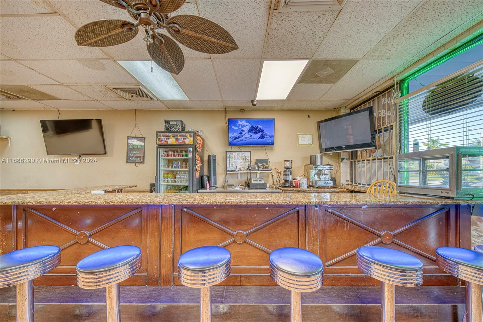 Turnkey Cafeteria for Sal Prime Flagler Location near FIU, Miami FL 33174 photo 2