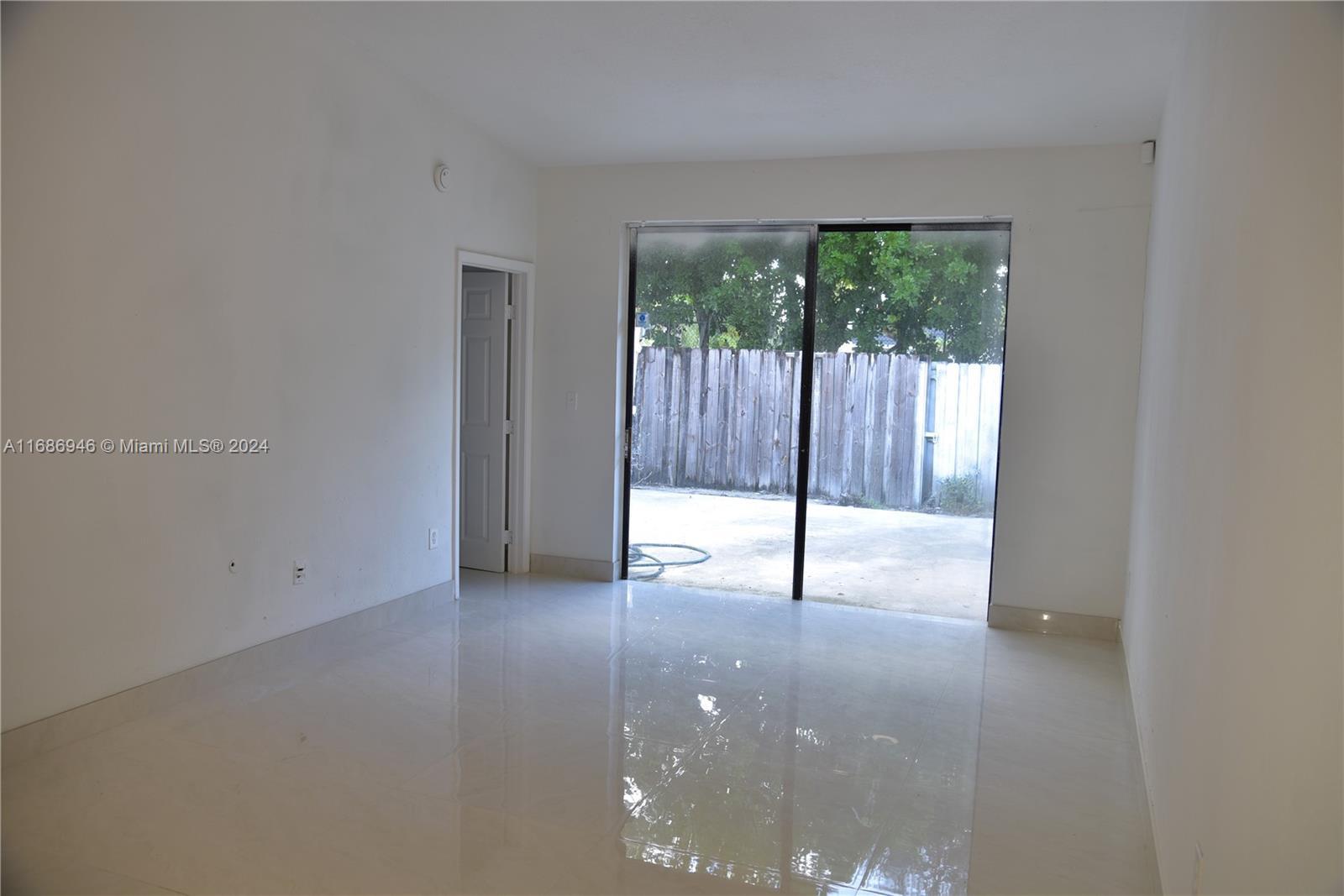 18954 NW 67th Pl # 18954, Hialeah FL 33015 photo 5