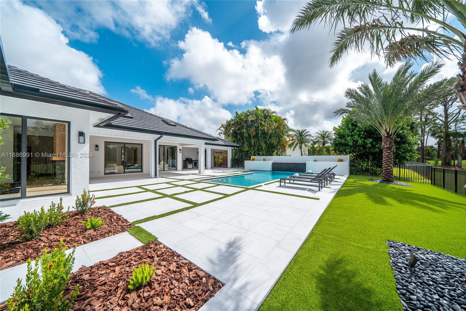 1639 Breakers West Blvd, West Palm Beach FL 33411 photo 2