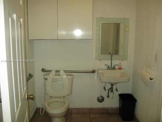 2275 W 77th St, Hialeah FL 33016 photo 5