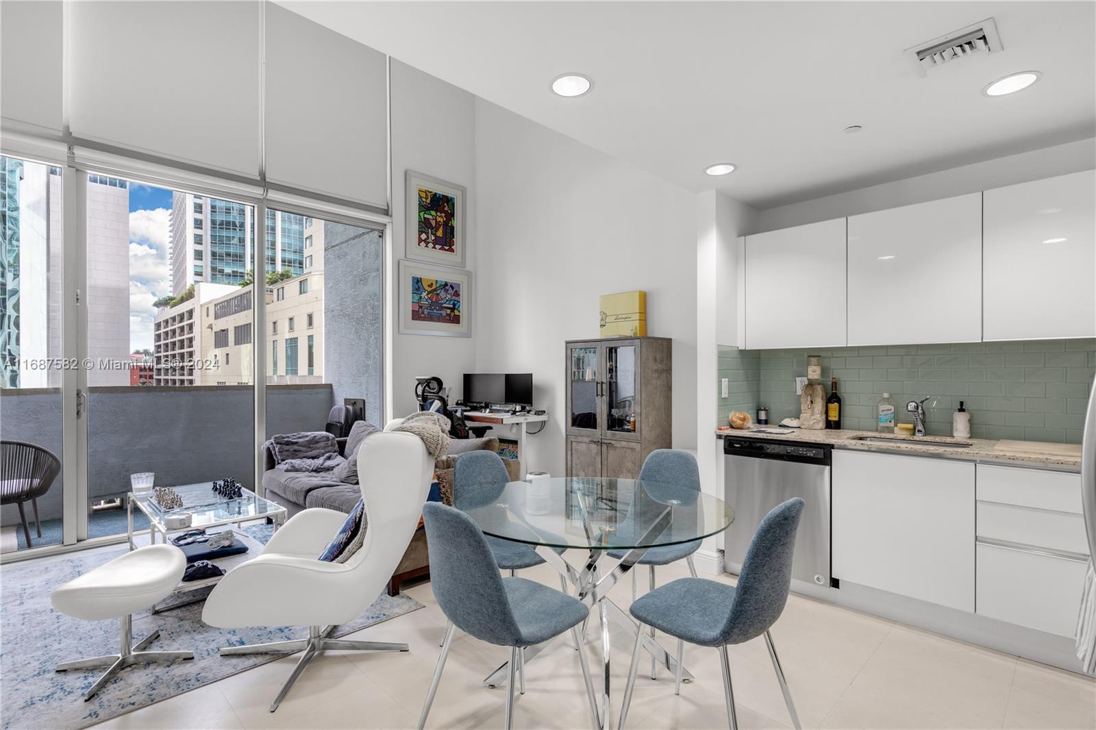 1060 Brickell Ave # 409, Miami FL 33131 photo 5