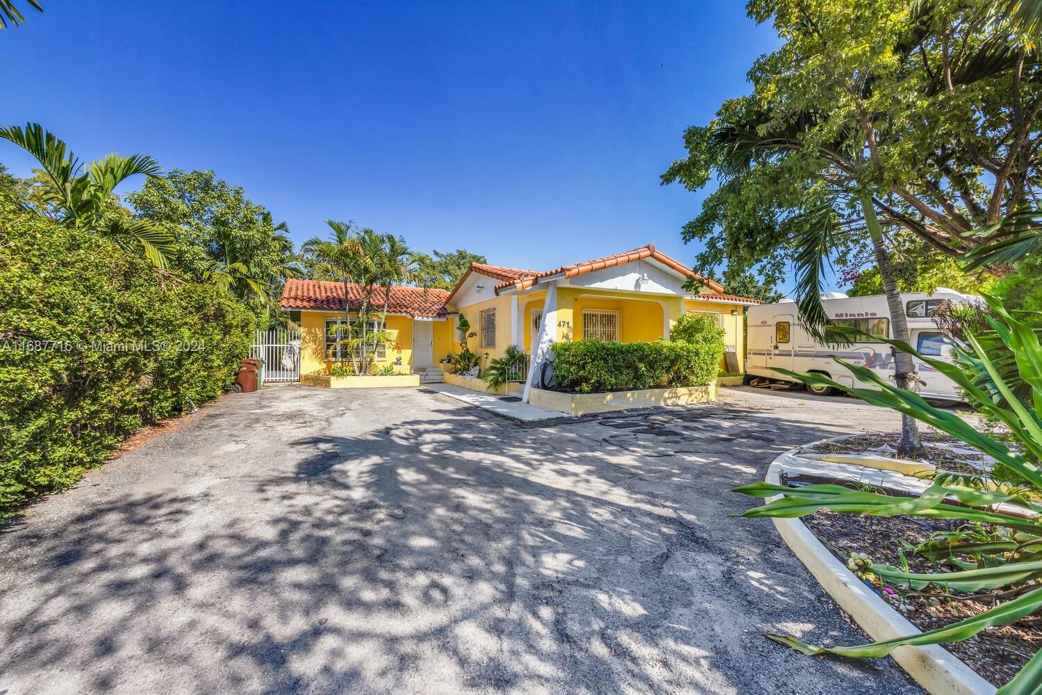 471 SE 6th St, Hialeah FL 33010 photo 4