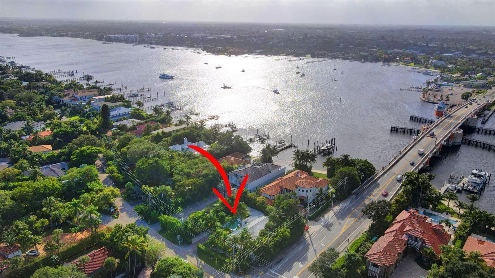 103 S Atlantic Drive, Lantana FL 33462 photo 2