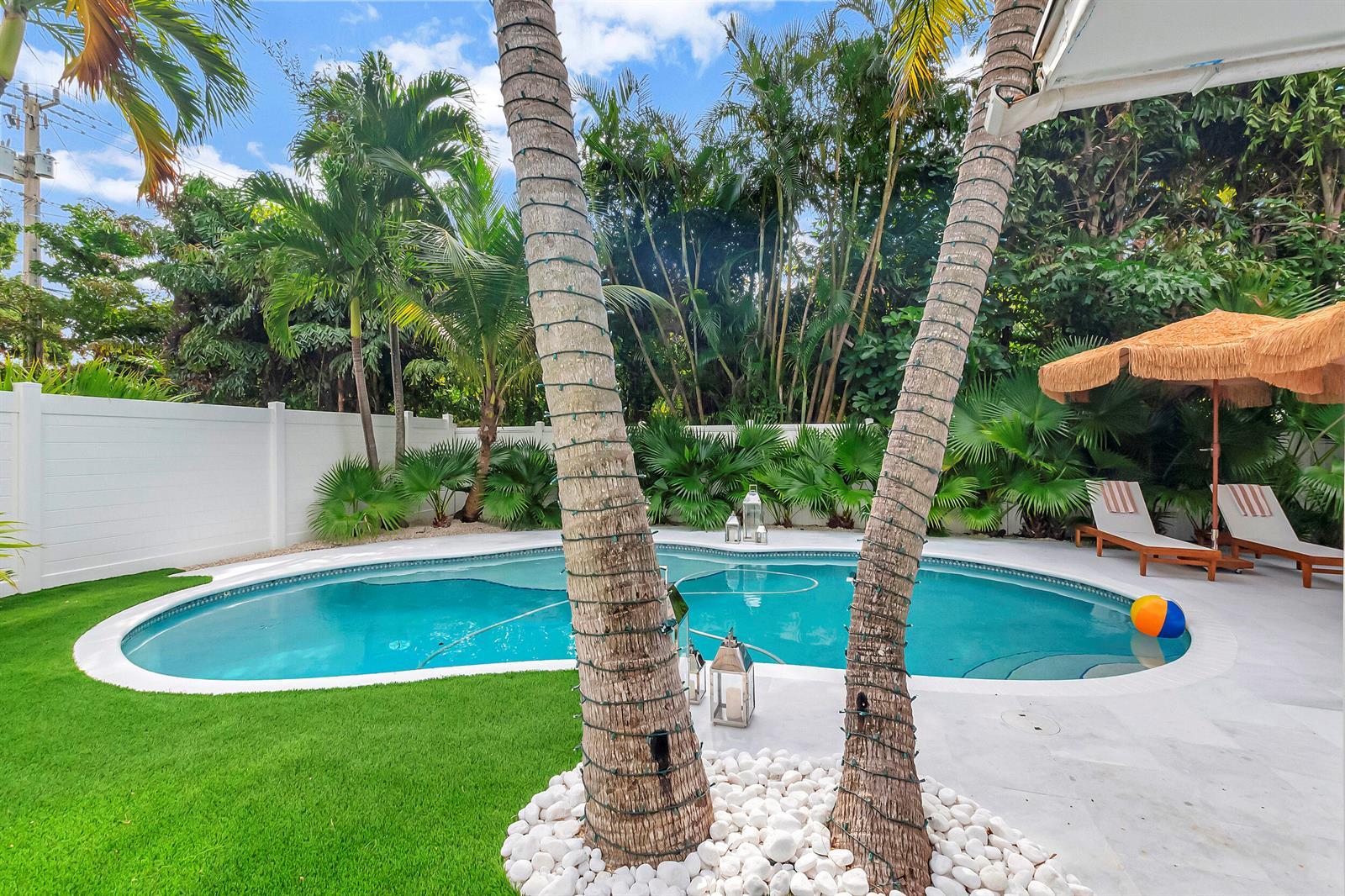 103 S Atlantic Drive, Lantana FL 33462 photo 4