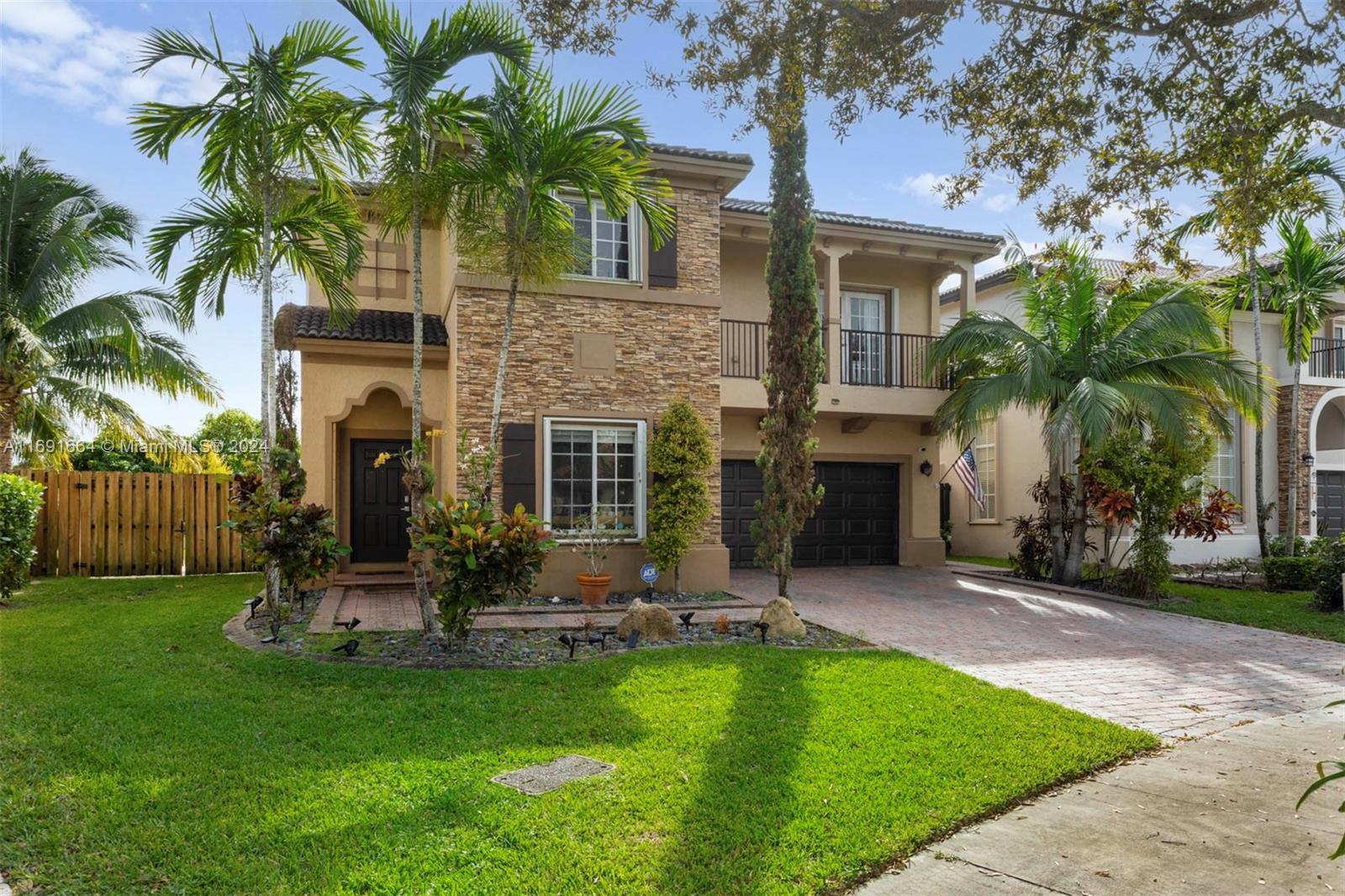 9376 SW 227th Ln, Cutler Bay FL 33190 photo 2