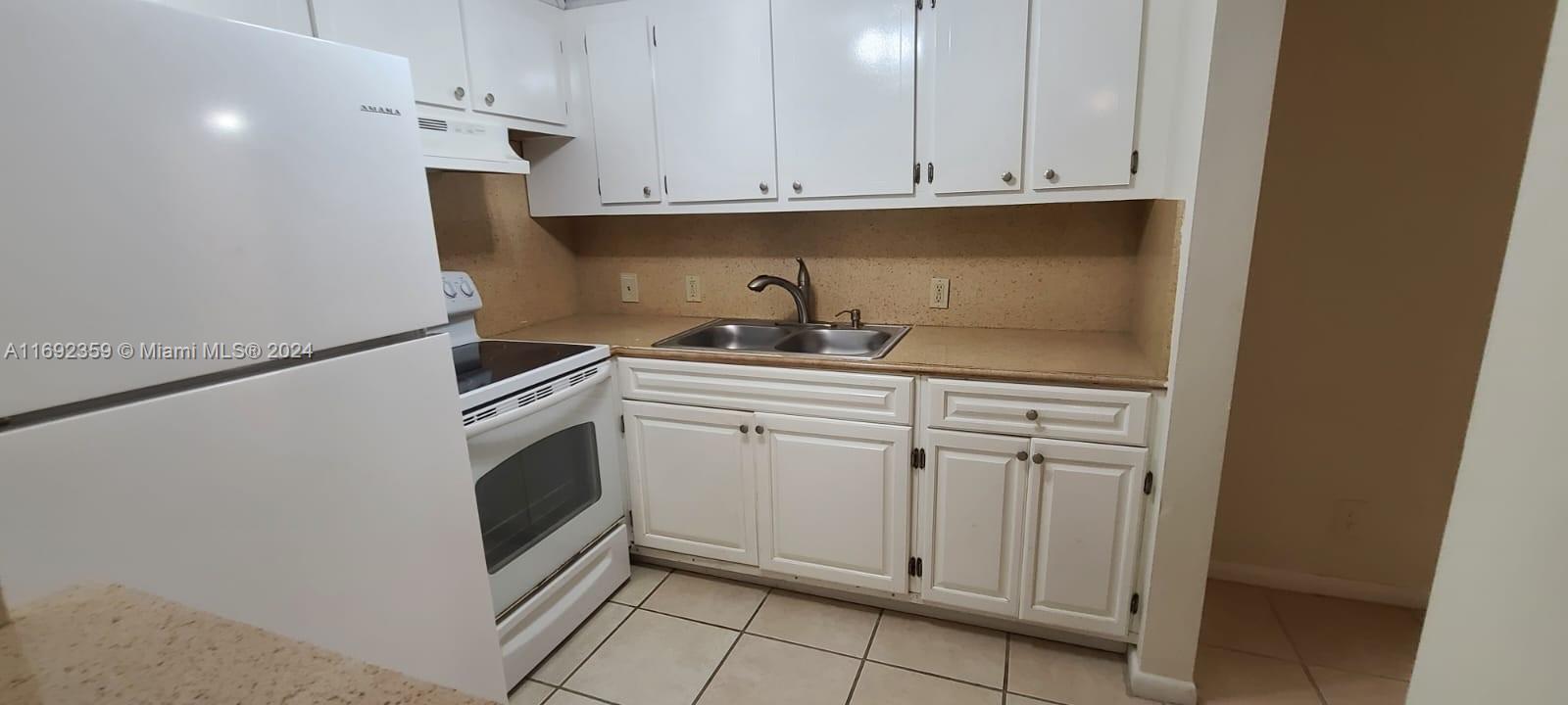 34 Mansfield A # 34, Boca Raton FL 33434 photo 4