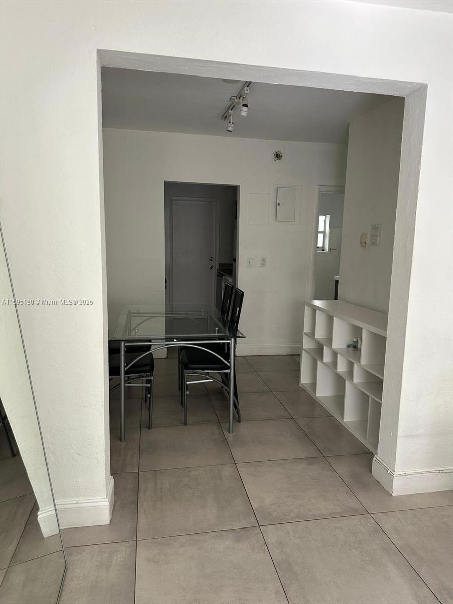 653 Michigan Ave # 4, Miami Beach FL 33139 photo 5