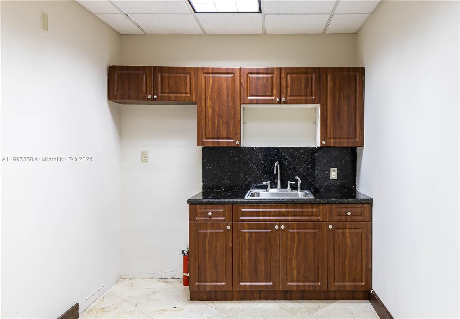 2500 E Hallandale Beach Blvd, Hallandale Beach FL 33009 photo 5