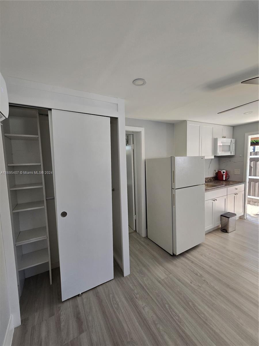 226 E 47th St # 2, Hialeah FL 33013 photo 2