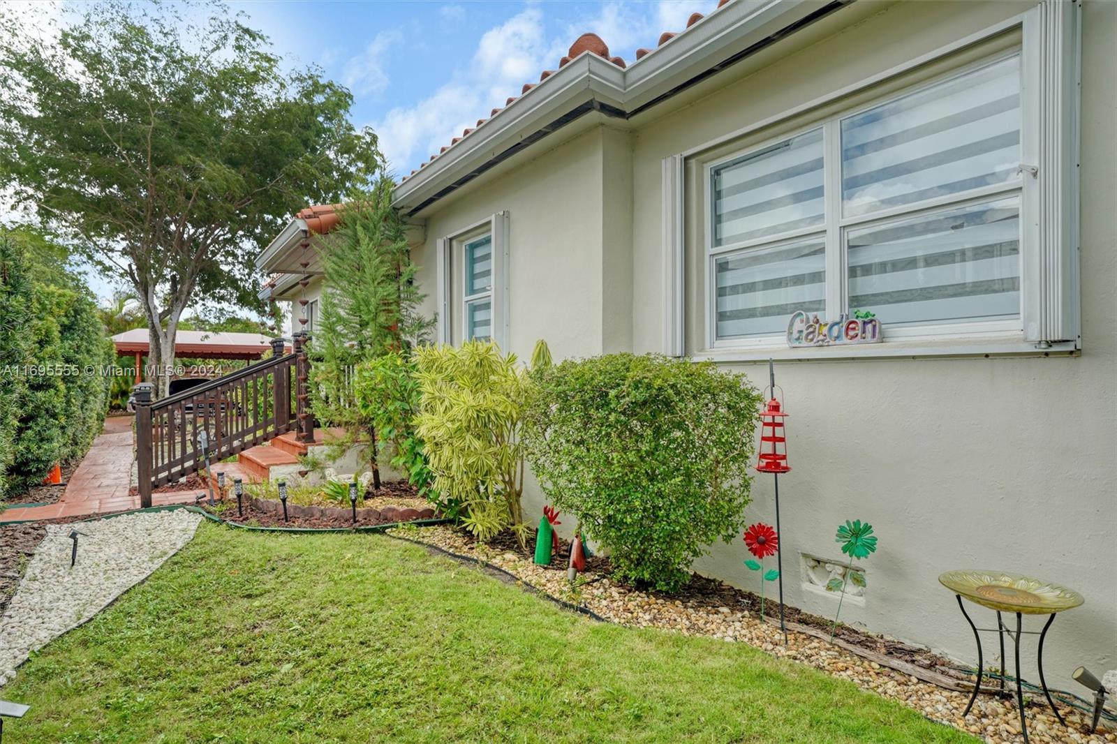 1900 SW 21st Ave, Miami FL 33145 photo 4