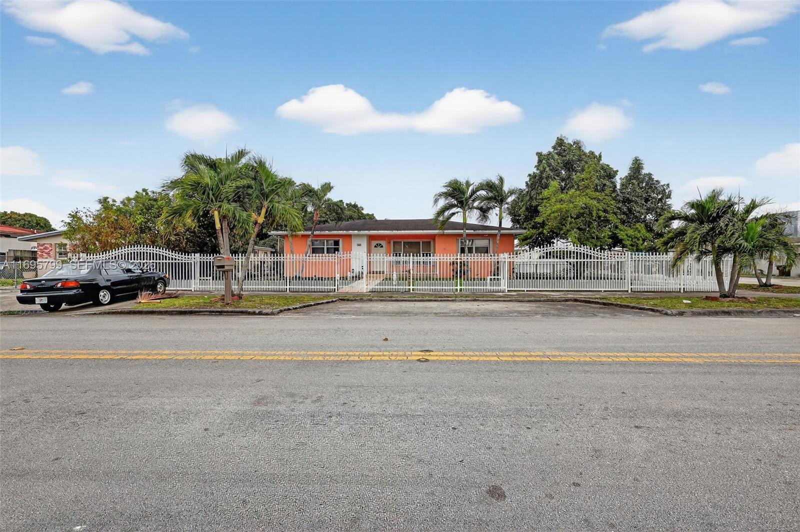 500 E 30th St, Hialeah FL 33013 photo 3