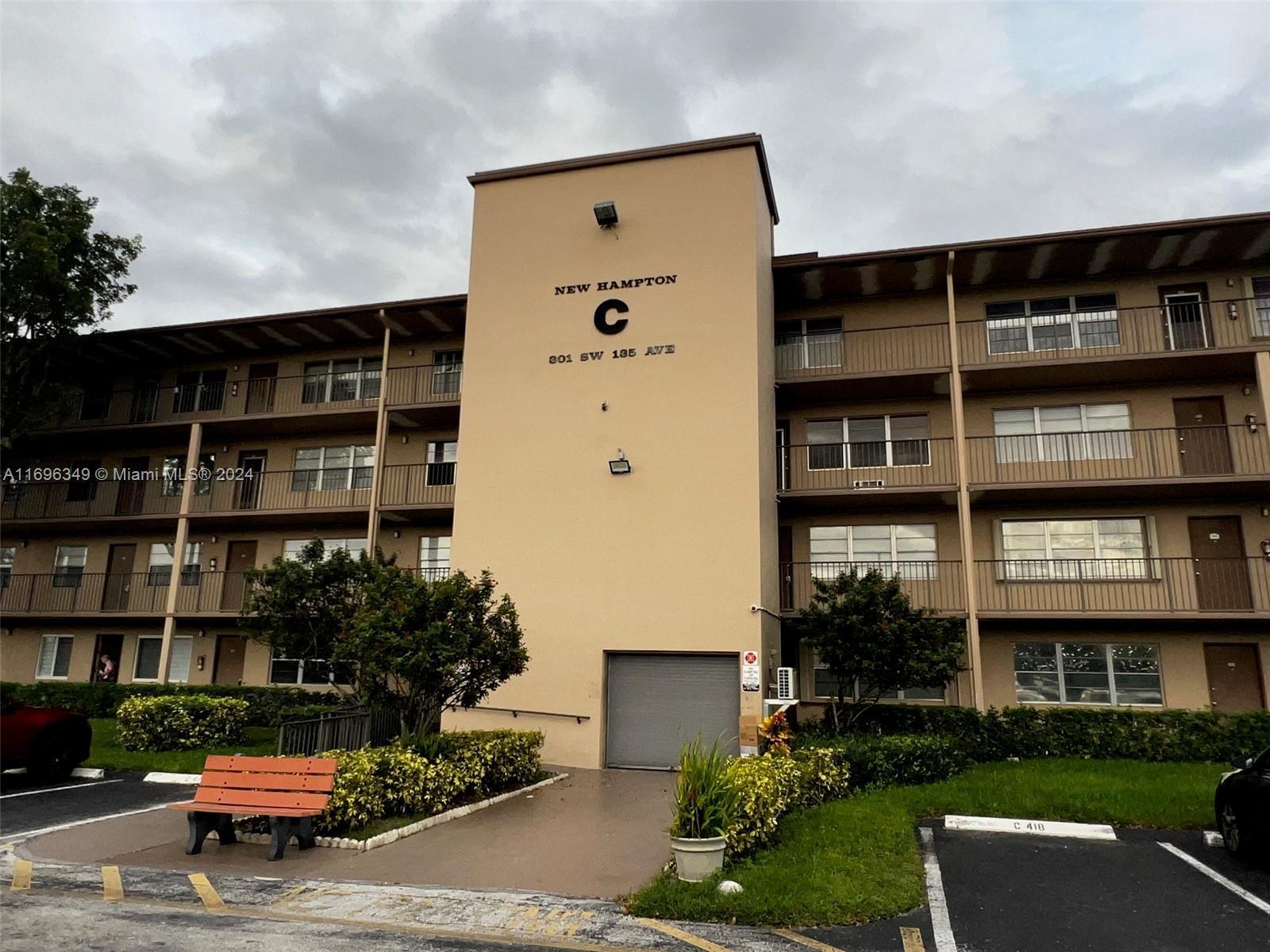 301 SW 135th Ave # 108C, Pembroke Pines FL 33027 photo 2