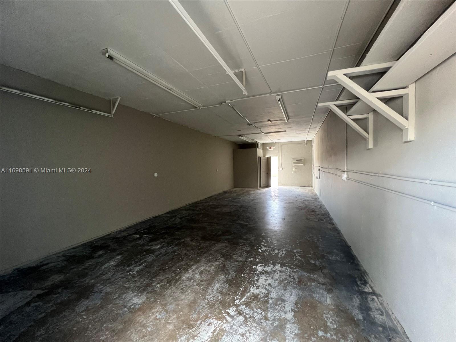 906 NW 4th St # D, Homestead FL 33030 photo 4