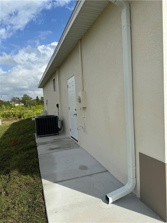 2403 E 10th ST, Lehigh Acres FL 33936 photo 4