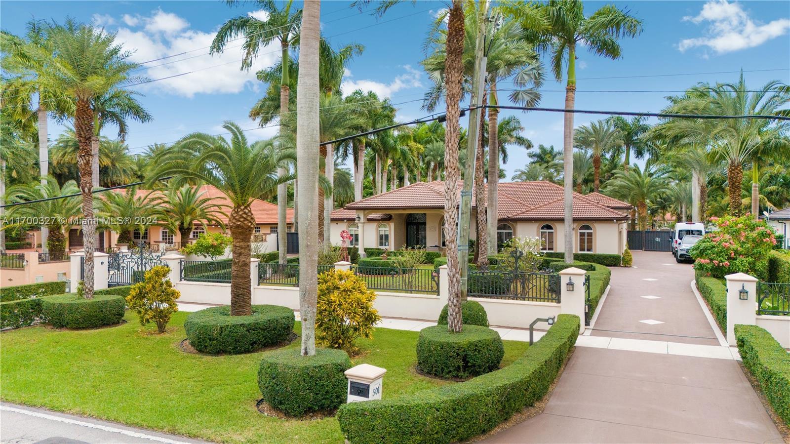 501 NW 132nd Ave, Miami FL 33182 photo 2