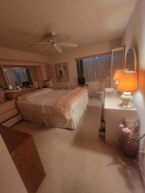 321 Knotty Pine Circle # 2, FL 33463
