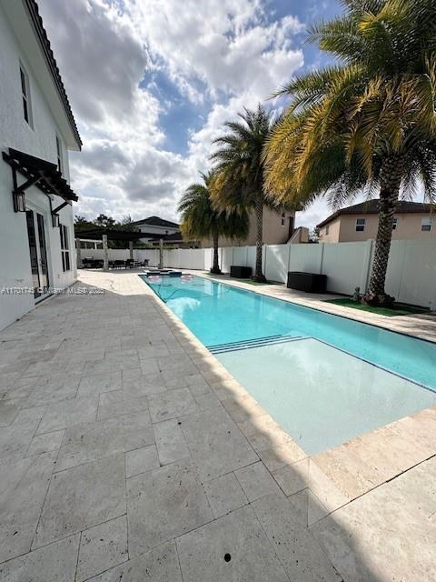 16935 SW 91st Lane Cir, Miami FL 33196 photo 4