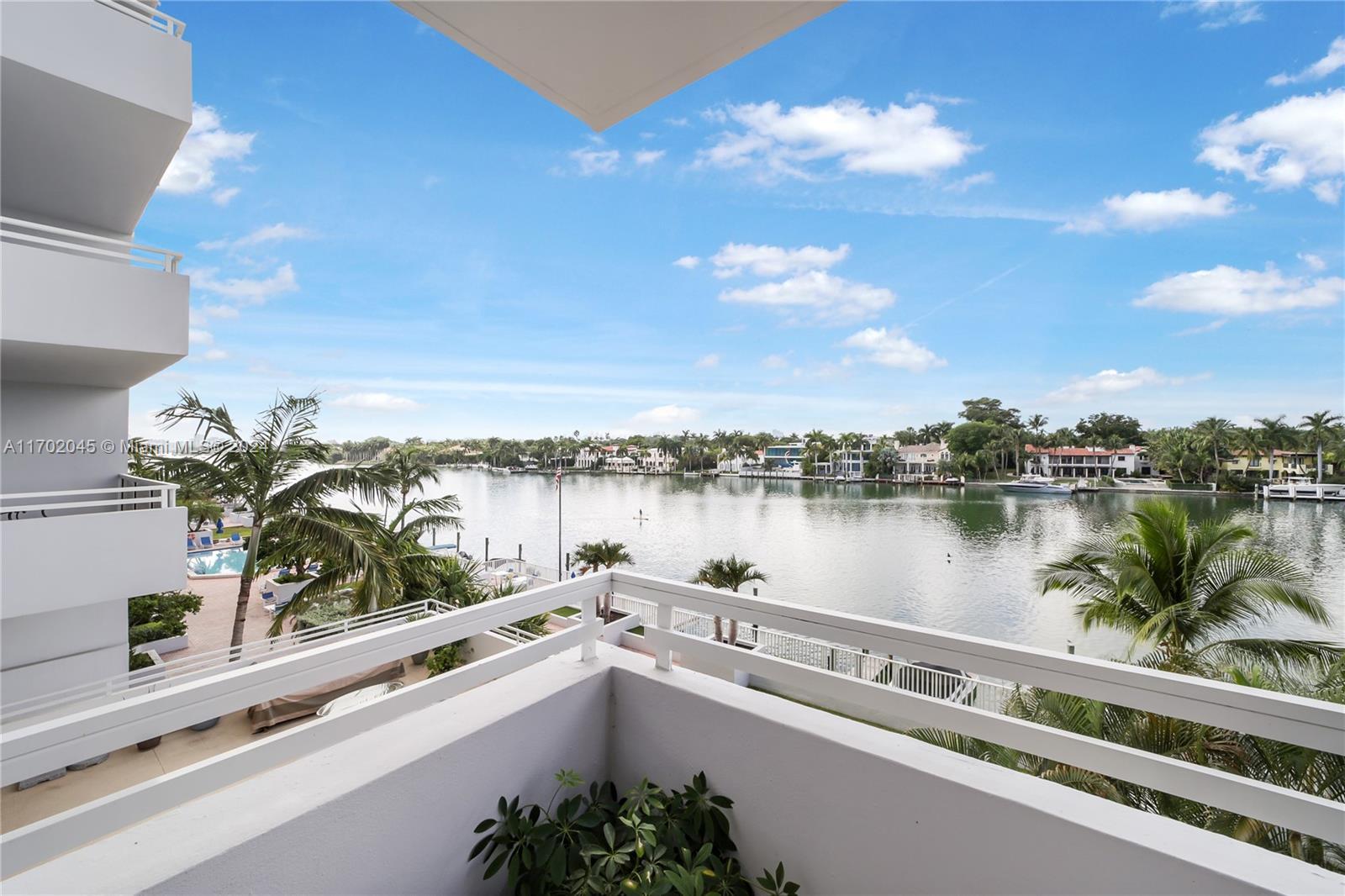 5700 Collins Ave # 4L, Miami Beach FL 33140 photo 3