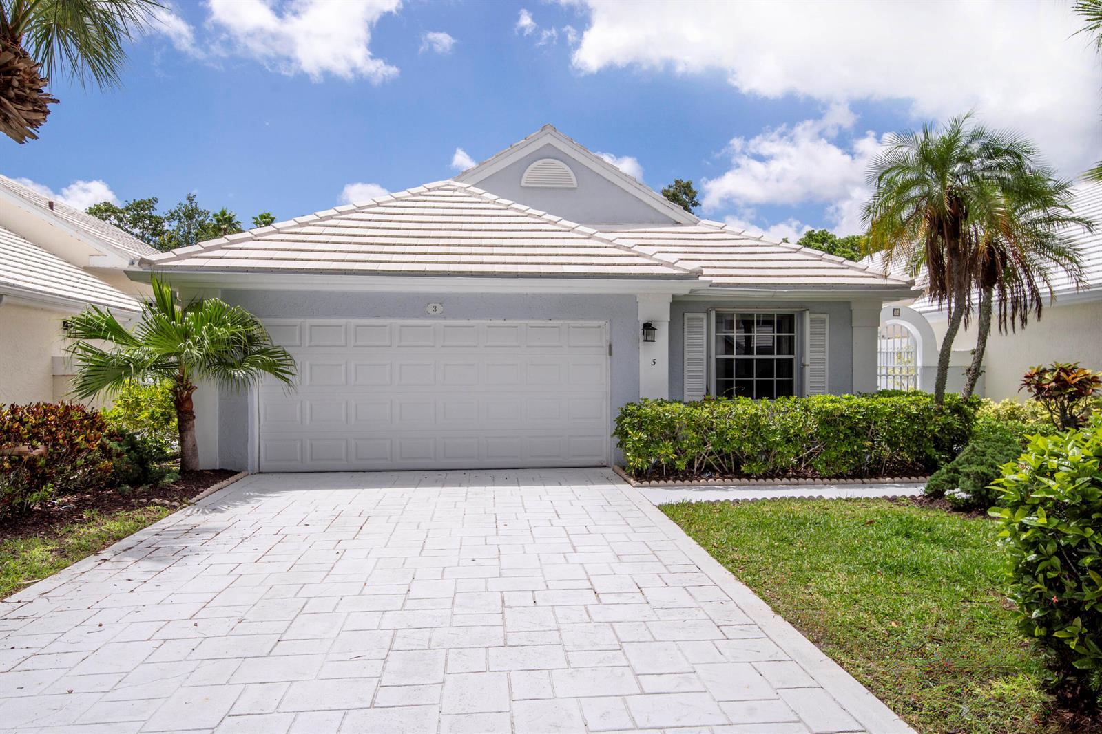 3 Blenheim Court, Palm Beach Gardens FL 33418 photo 2