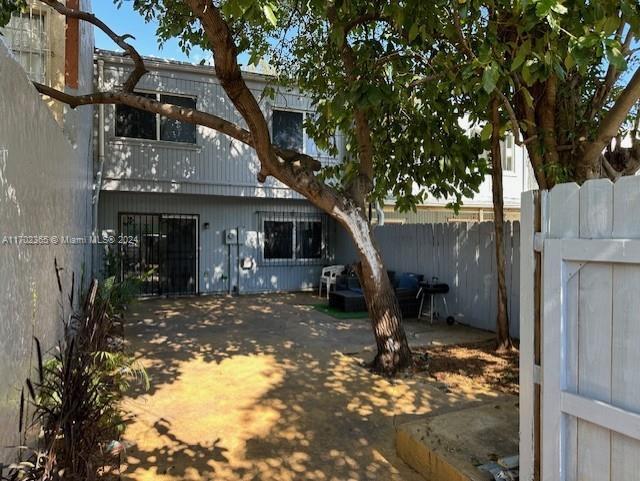 618 NW 11th St # 618, Miami FL 33136 photo 3