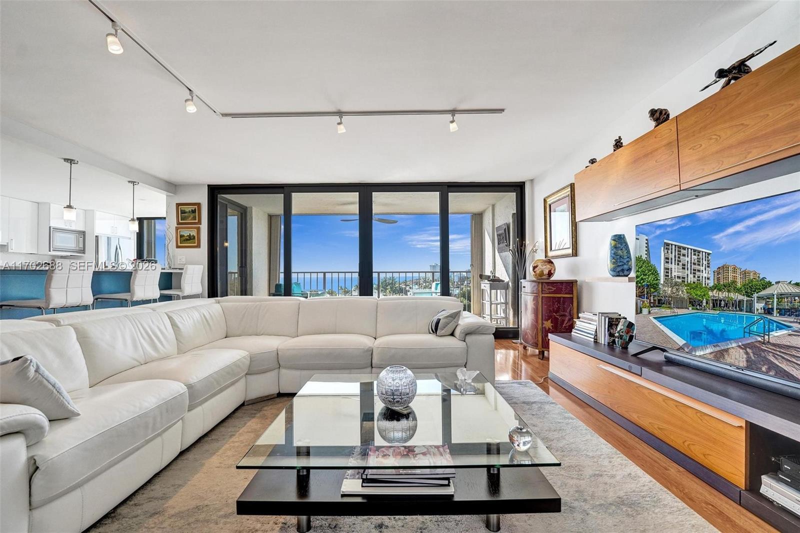 1901 N Ocean Blvd # 8B, Fort Lauderdale FL 33305 photo 2