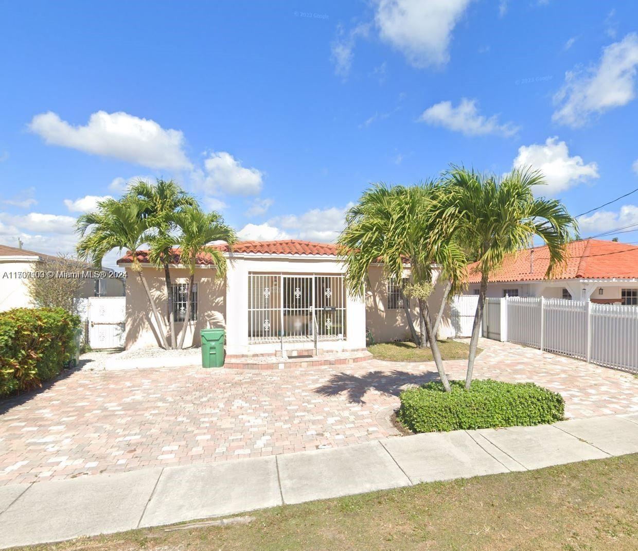 3331 NW 18th St, Miami FL 33125