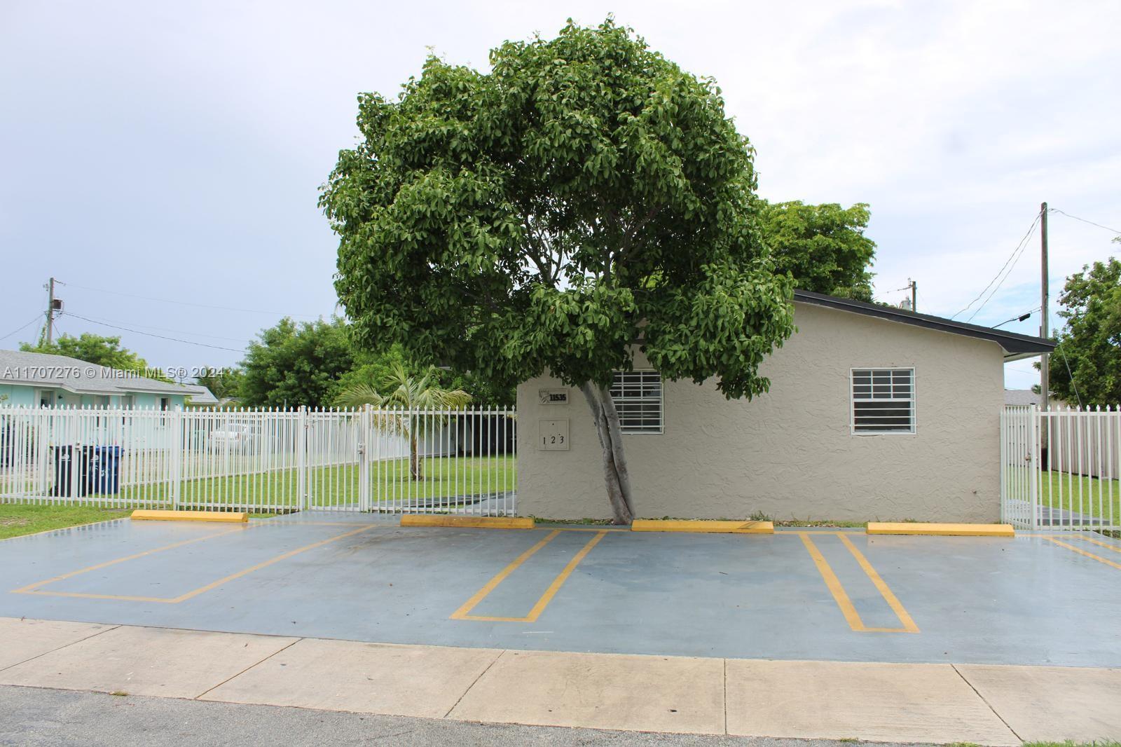 11535 SW 224th St # 1, Miami FL 33170 photo 2