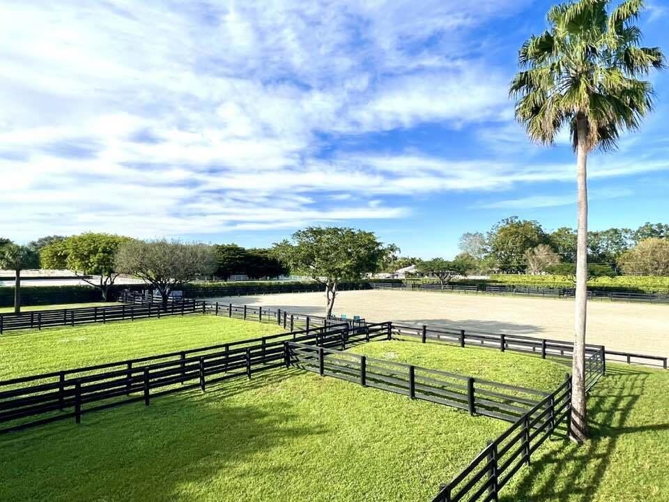 2705 Appaloosa Trail, Wellington FL 33414 photo 2