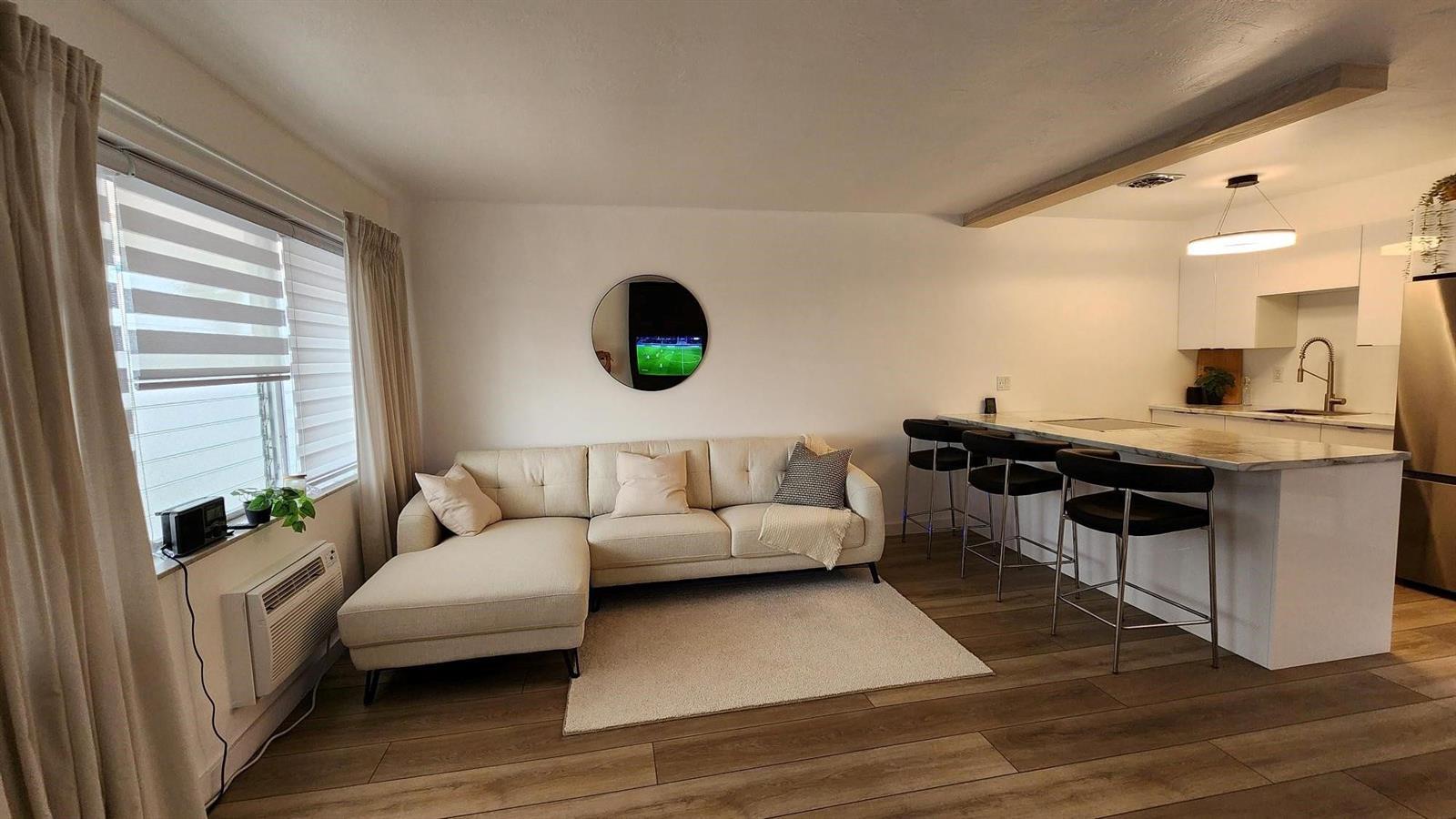 1015 SW 11th Avenue # 14K, Hallandale Beach FL 33009 photo 4