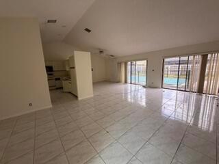 9332 Laurel Green Drive, Boynton Beach FL 33437 photo 5