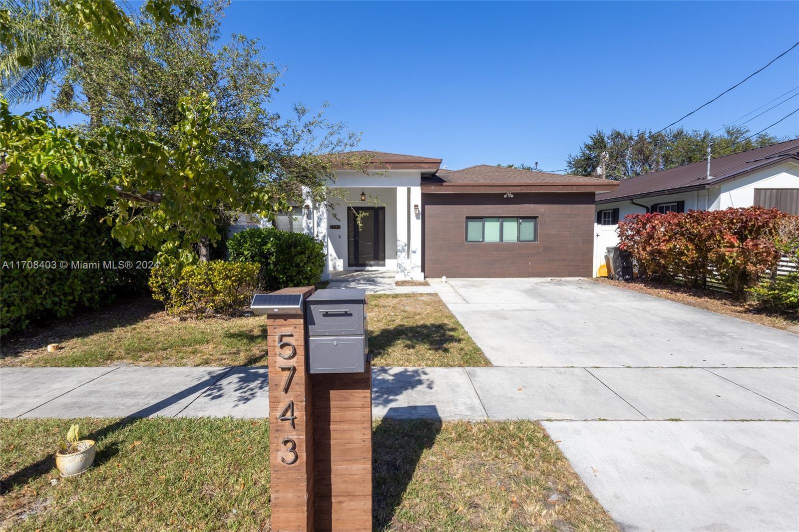 5743 SW 18th St # 5743, West Park FL 33023 photo 2