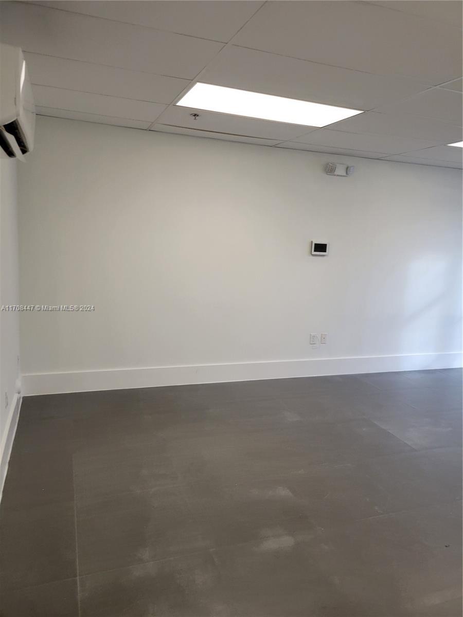 2365 NW 70th Ave 23 # 23, Miami FL 33122 photo 2