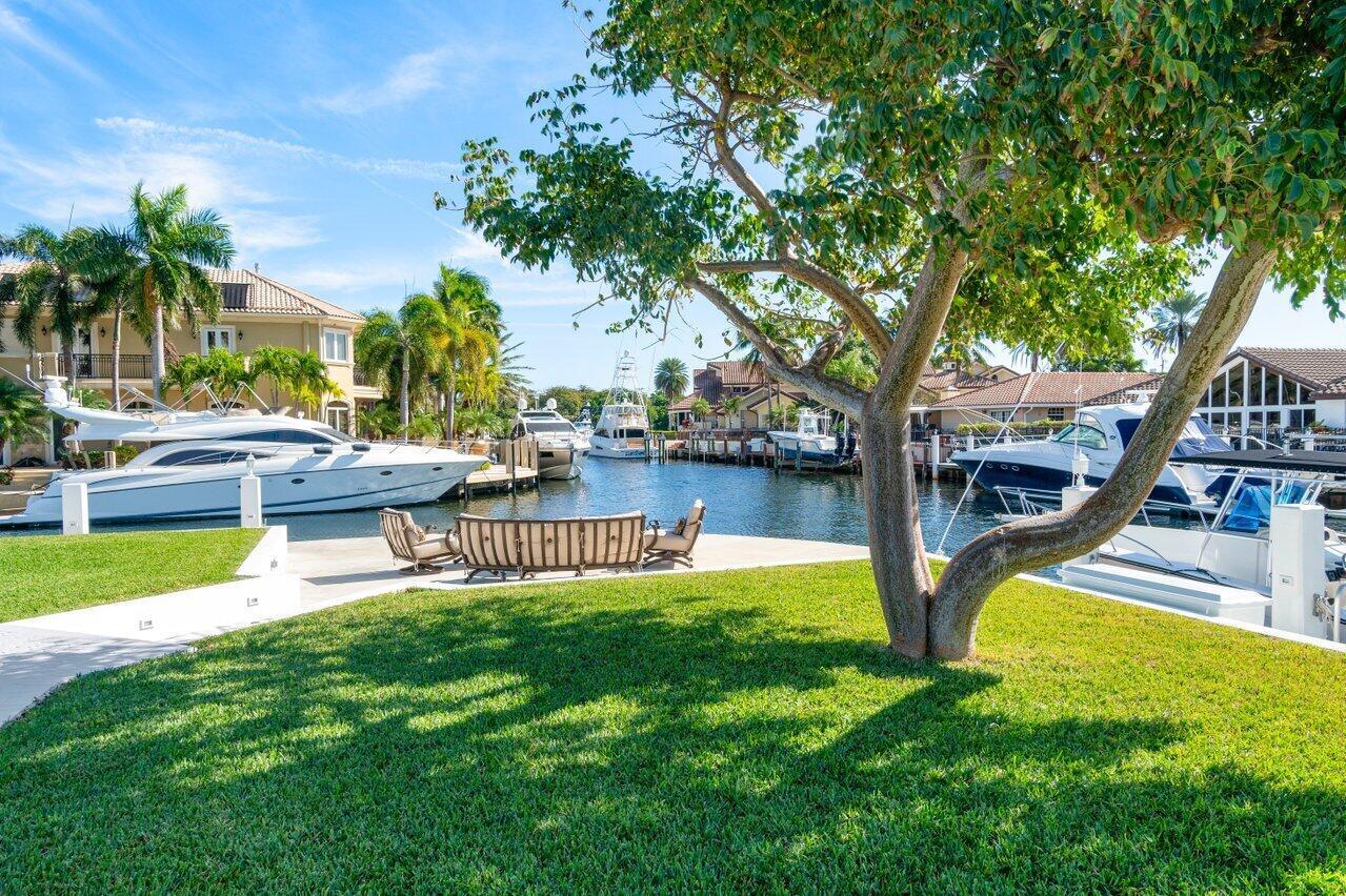3020 NE 47th Street, Lighthouse Point FL 33064 photo 2